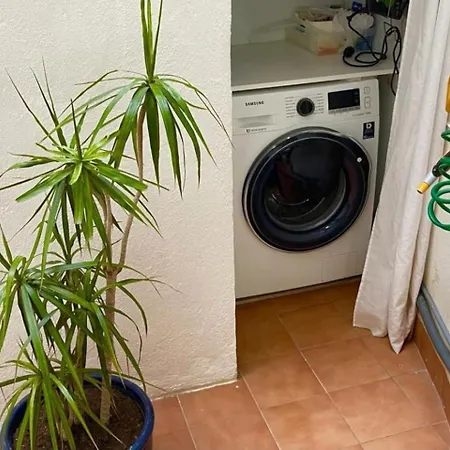 Room With Private Bathroom In Shared Apartment Marbella Exterior photo