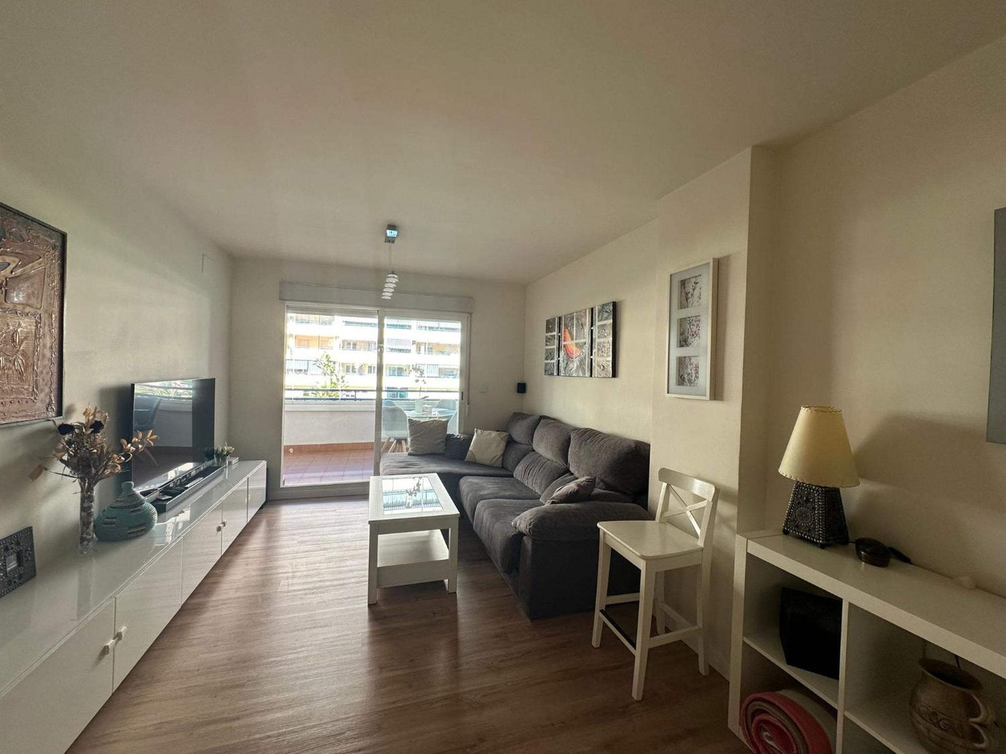 With Private Bathroom In Shared * Marbella